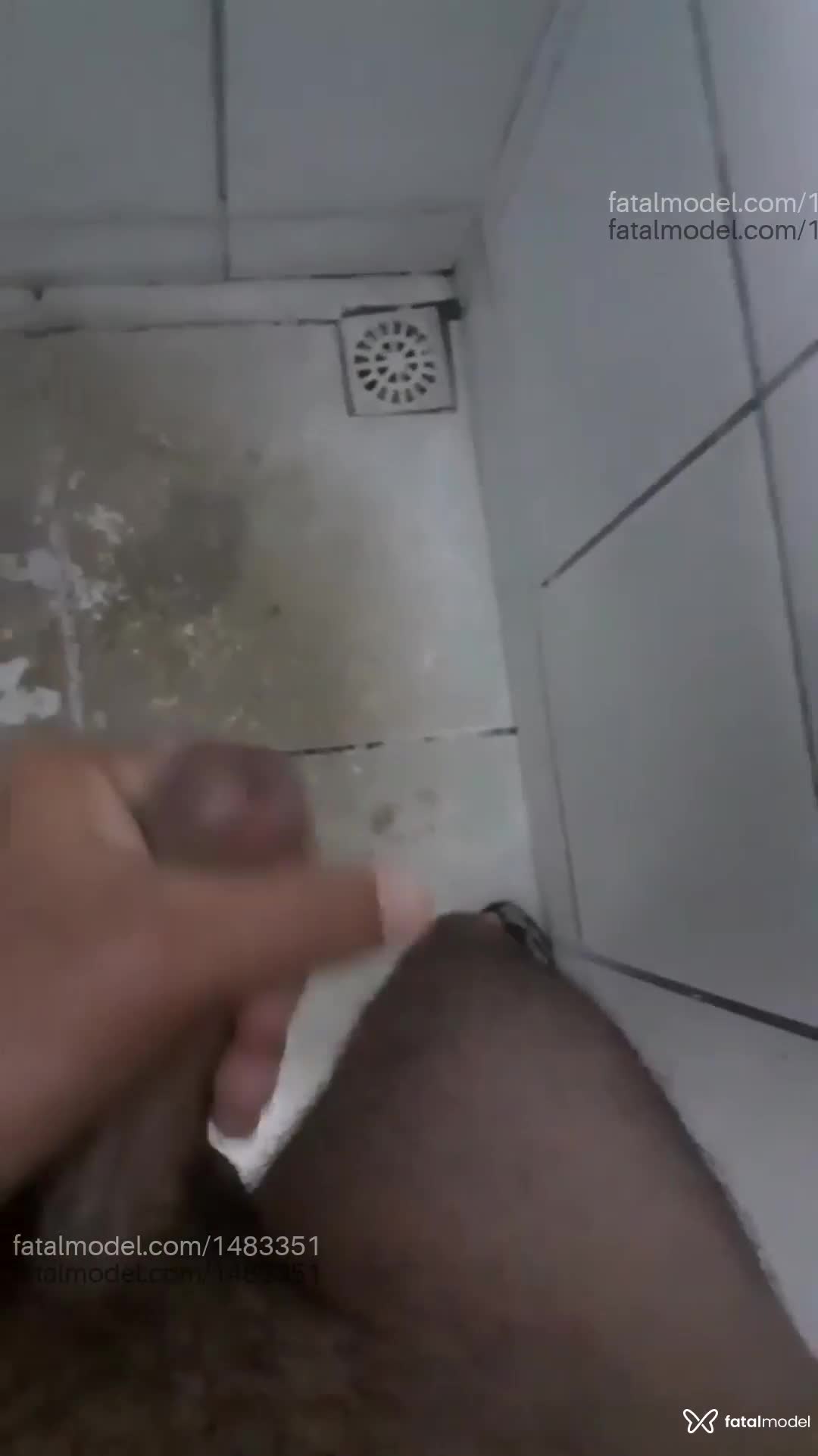 Acompanhante homem com cabelo castanho de olhos castanhos em São Manuel Acompanhante homem com cabelo castanho de olhos castanhos em São Manuel - Tiago
