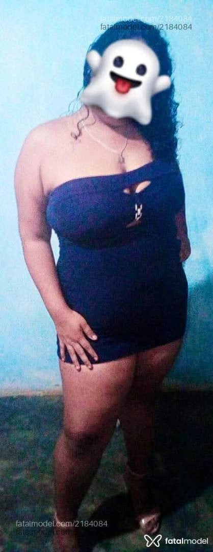 Acompanhante mulher morena (o) de olhos castanhos - Aryella
