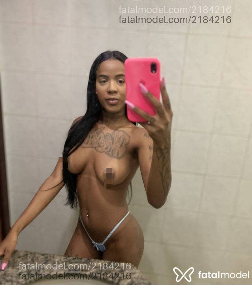 Acompanhante mulher morena (o) de olhos castanhos - Lara Pyetra