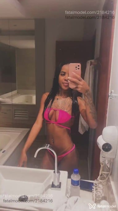 Acompanhante mulher morena (o) de olhos castanhos em Rio de Janeiro - Lara Pyetra