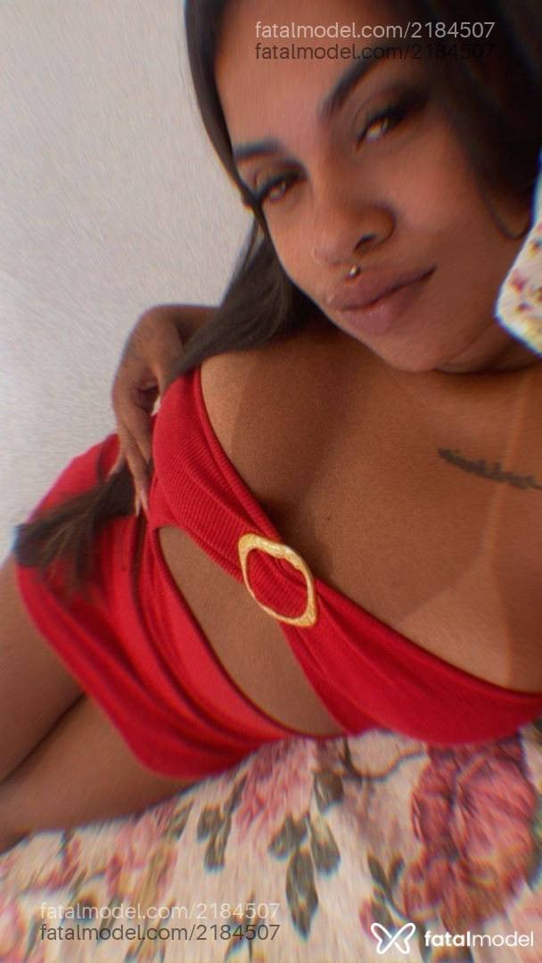Acompanhante mulher morena (o) de olhos pretos em São José dos Campos - Agatha Ferraz