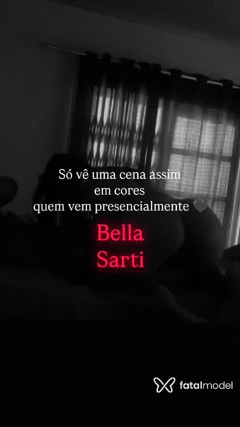 Acompanhante mulher morena (o) de olhos castanhos - Bella Sarti Acompanhante mulher morena (o) de olhos castanhos - Bella Sarti