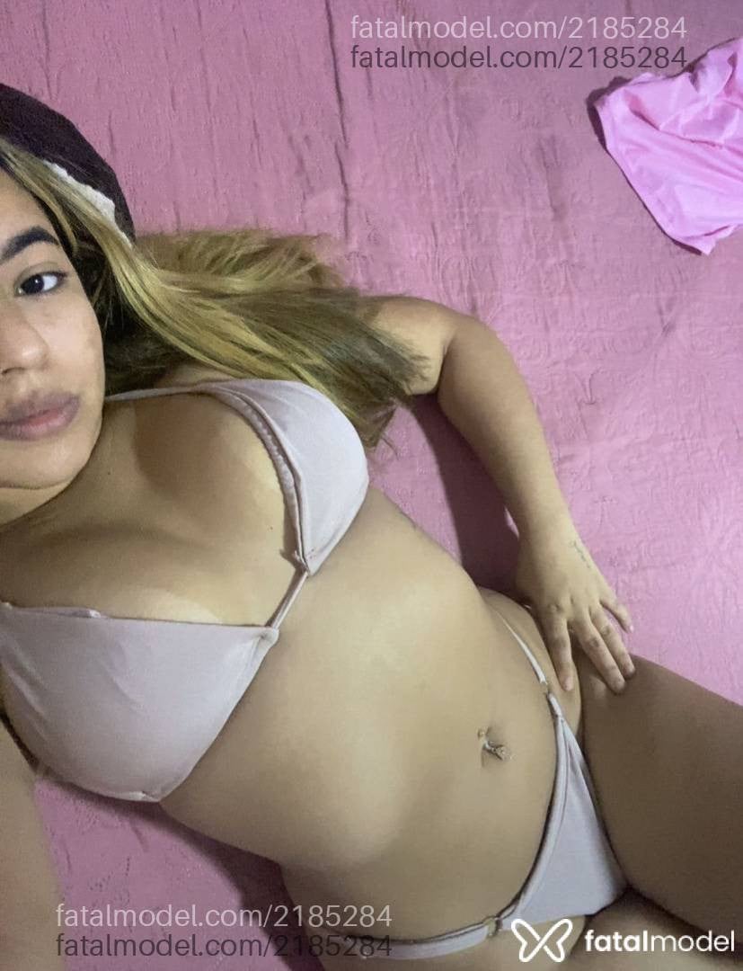 Acompanhante mulher loira (o) de olhos castanhos em Porto Velho - Rafaelle