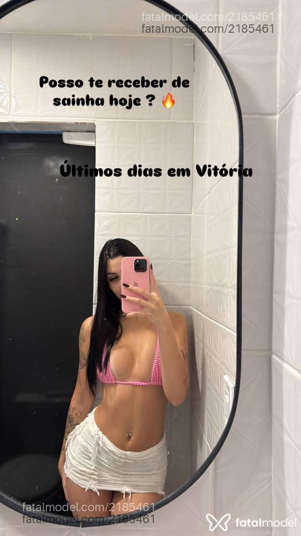 Acompanhante mulher morena (o) de olhos castanhos - Jess