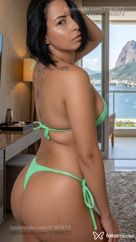 Acompanhante mulher morena (o) de olhos castanhos - Jadepreciosa