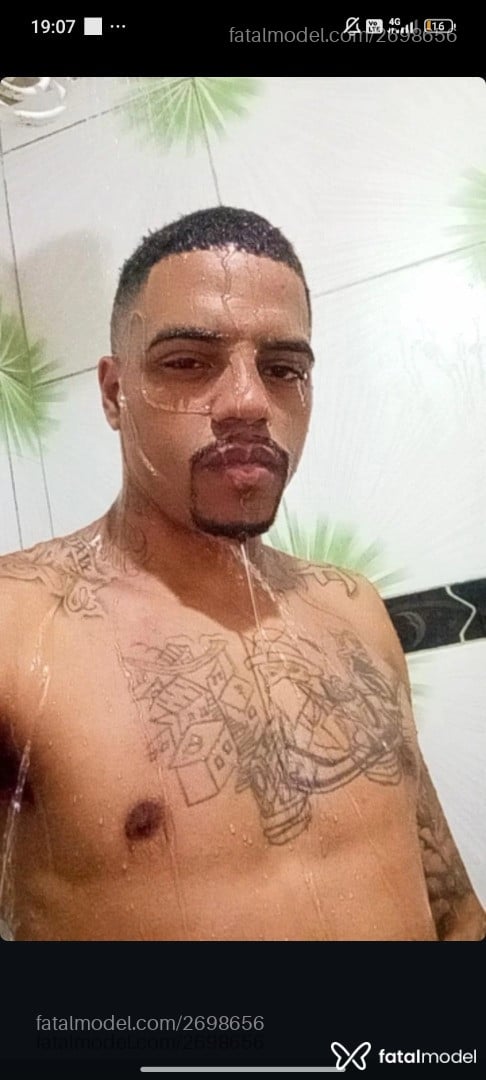 Acompanhante homem morena (o) de olhos castanhos em Belo Horizonte - Diegão