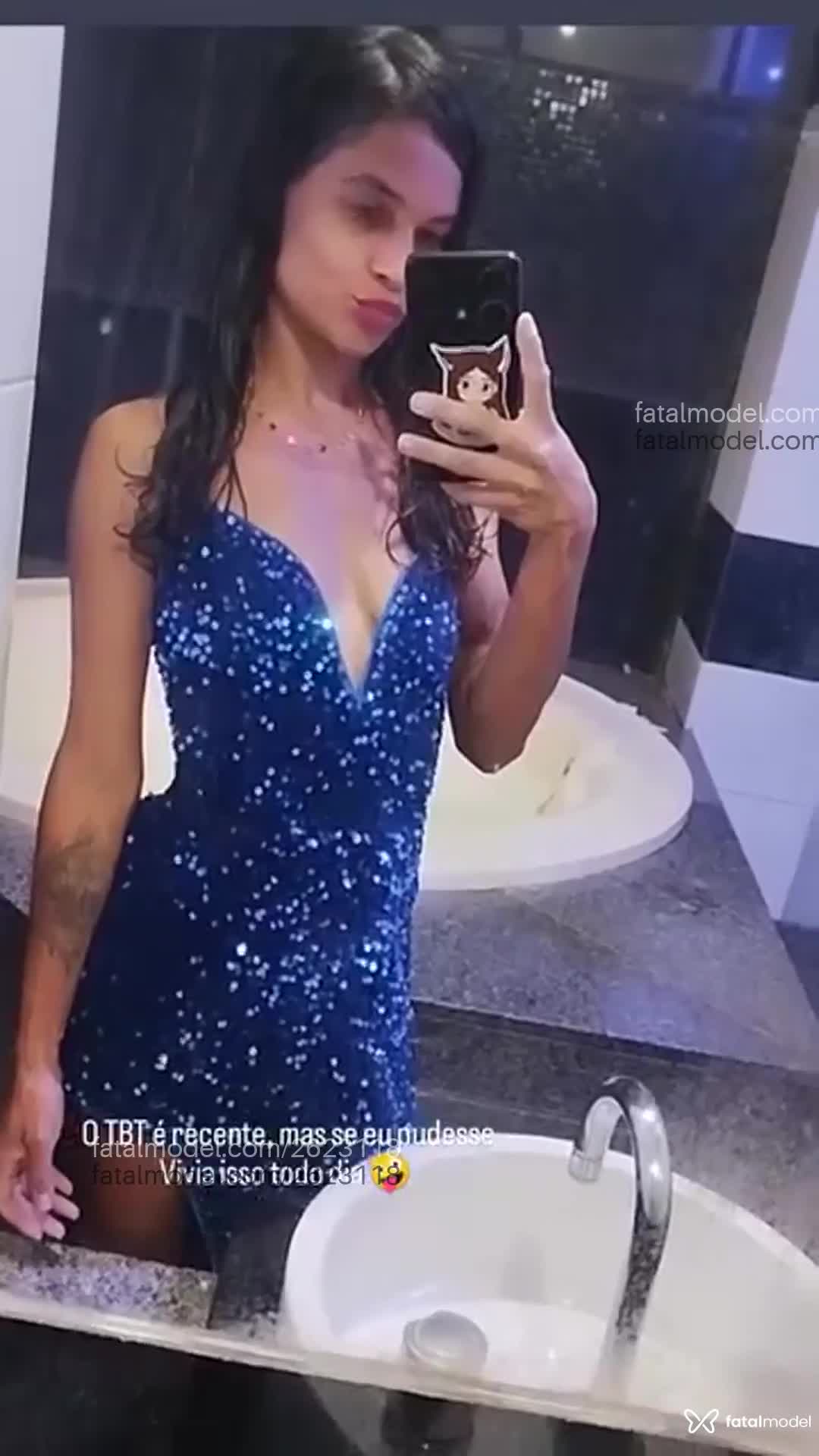 Acompanhante mulher com cabelo castanho de olhos castanhos em Sete Lagoas - Mery Jheny