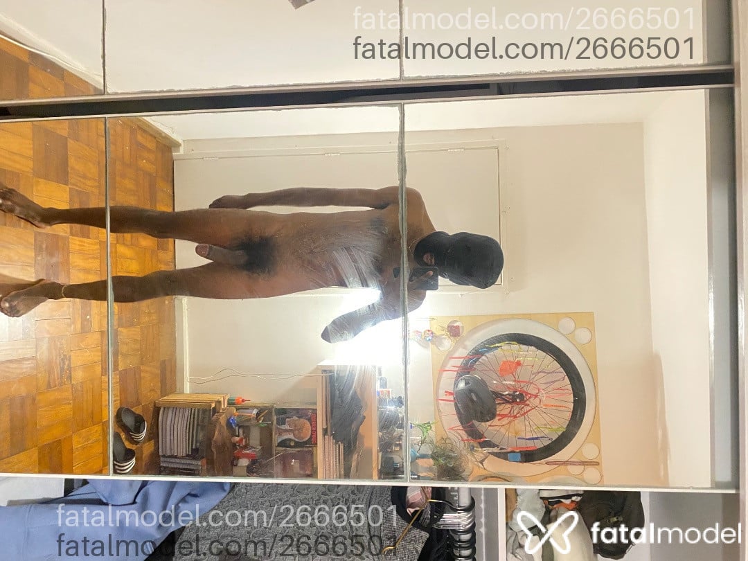 Acompanhante homem morena (o) de olhos pretos em Florianópolis - Mascaradotado