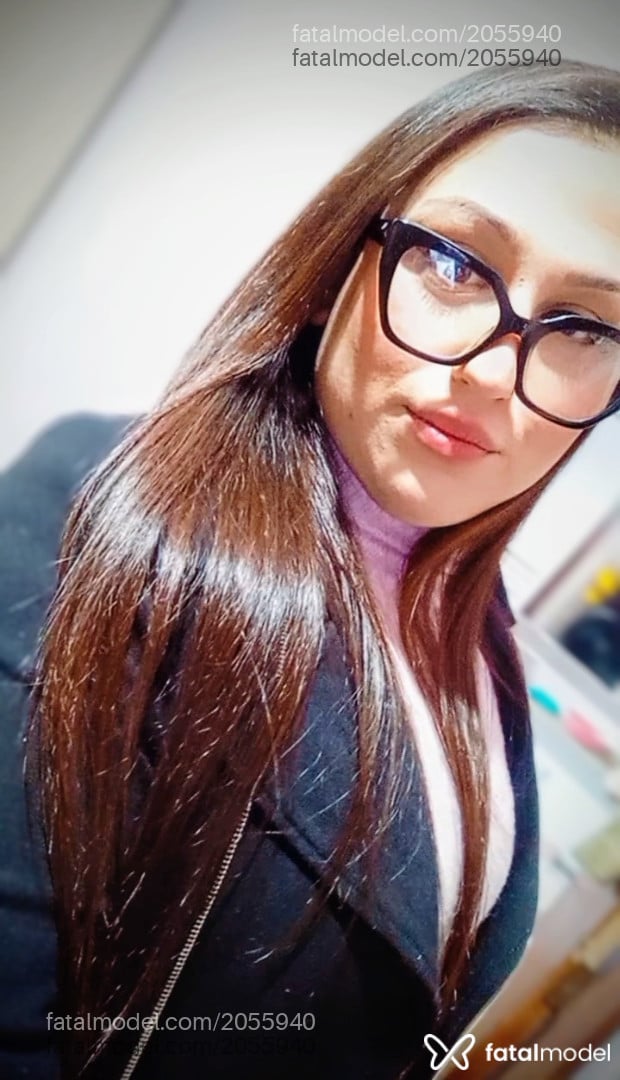 Acompanhante mulher trans com cabelo castanho de olhos castanhos em Porto Alegre - Bruna