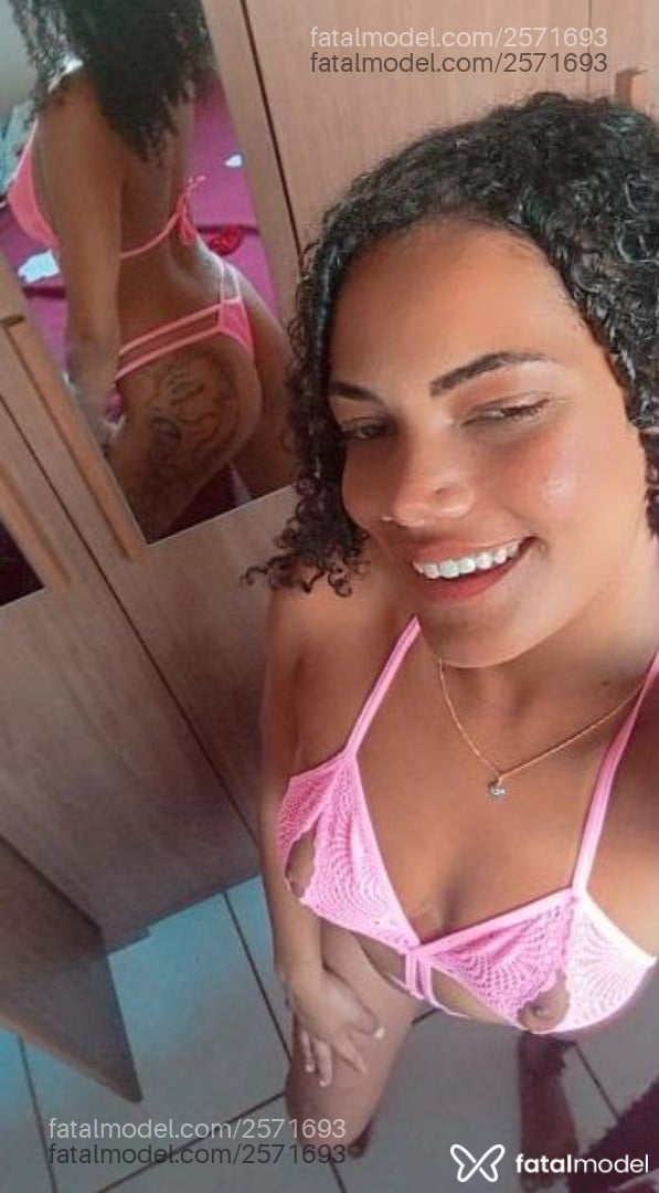 Acompanhante mulher morena (o) de olhos castanhos - Gabizinha Acompanhante mulher morena (o) de olhos castanhos - Gabizinha