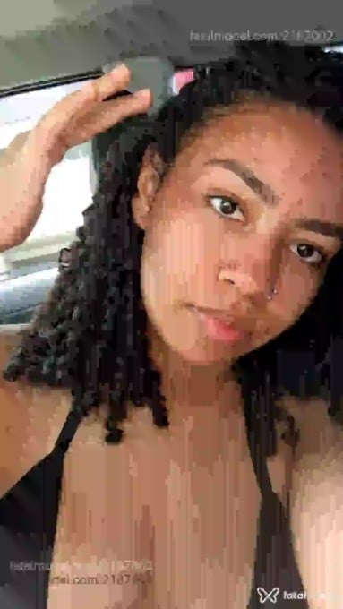 Acompanhante mulher morena (o) de olhos castanhos em São Paulo - Lara