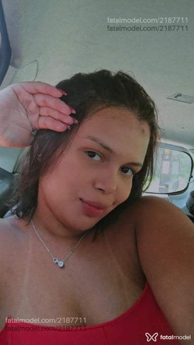 Acompanhante mulher morena (o) de olhos pretos em São Paulo Acompanhante mulher morena (o) de olhos pretos em São Paulo - Morena