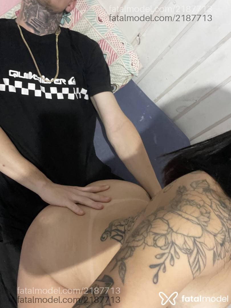 Acompanhante mulher morena (o) de olhos castanhos - Ayumi Acompanhante mulher morena (o) de olhos castanhos - Ayumi
