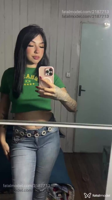 Acompanhante mulher morena (o) de olhos castanhos - Ayumi Acompanhante mulher morena (o) de olhos castanhos - Ayumi