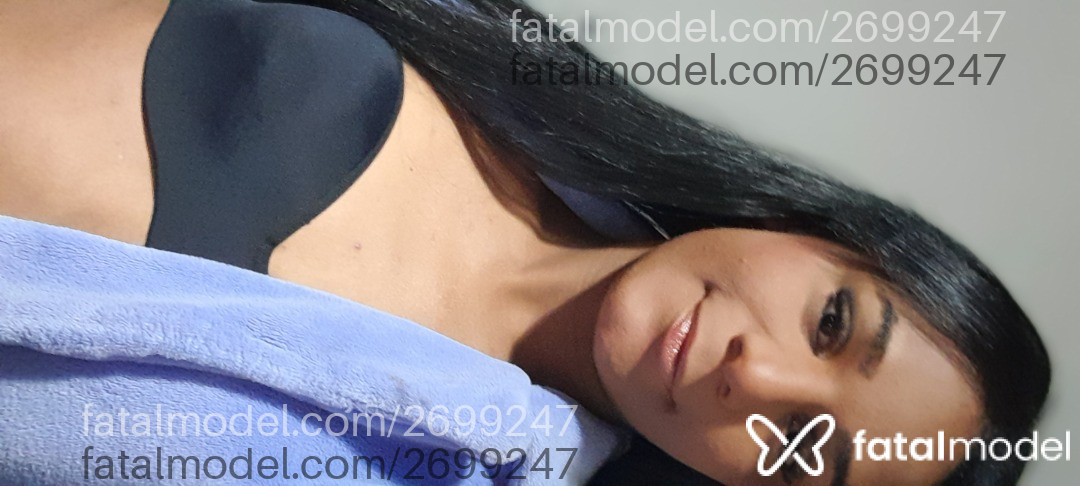 Acompanhante mulher trans morena (o) de olhos castanhos em Gravataí - Urias