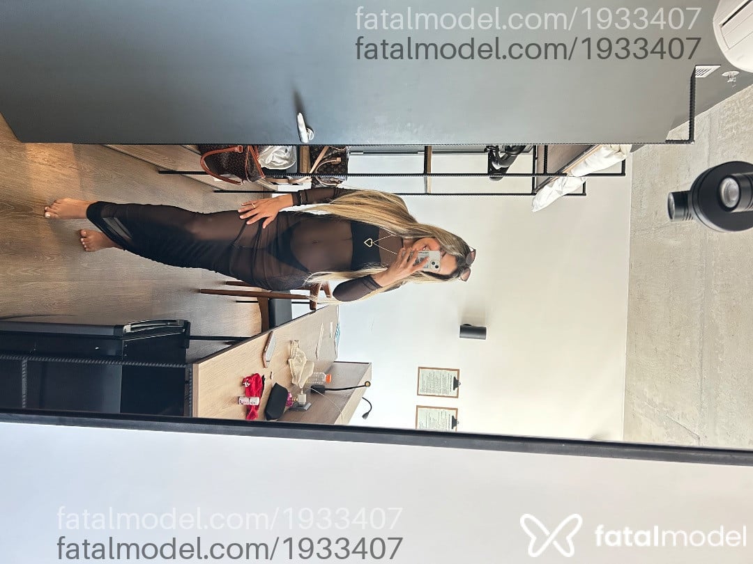 Acompanhante mulher loira (o) de olhos castanhos em São Paulo - Karla
