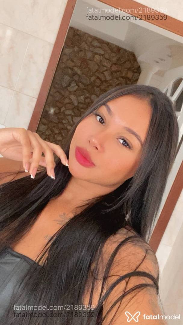 Acompanhante mulher morena (o) de olhos castanhos - Lara Tavares