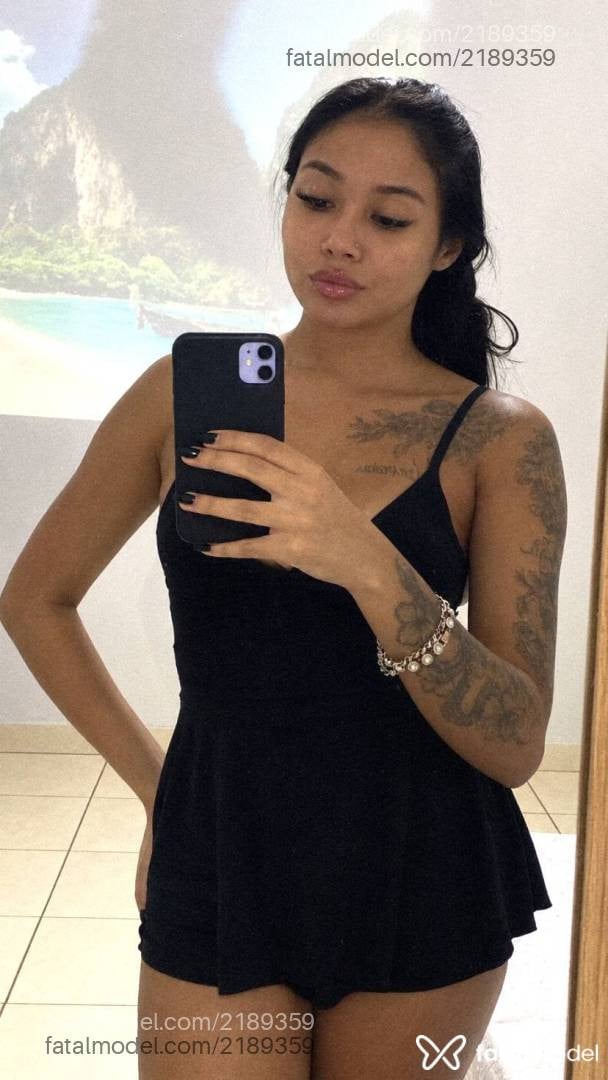 Acompanhante mulher morena (o) de olhos castanhos - Lara Tavares