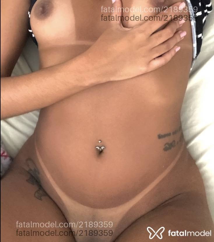 Acompanhante mulher morena (o) de olhos castanhos - Lara Tavares