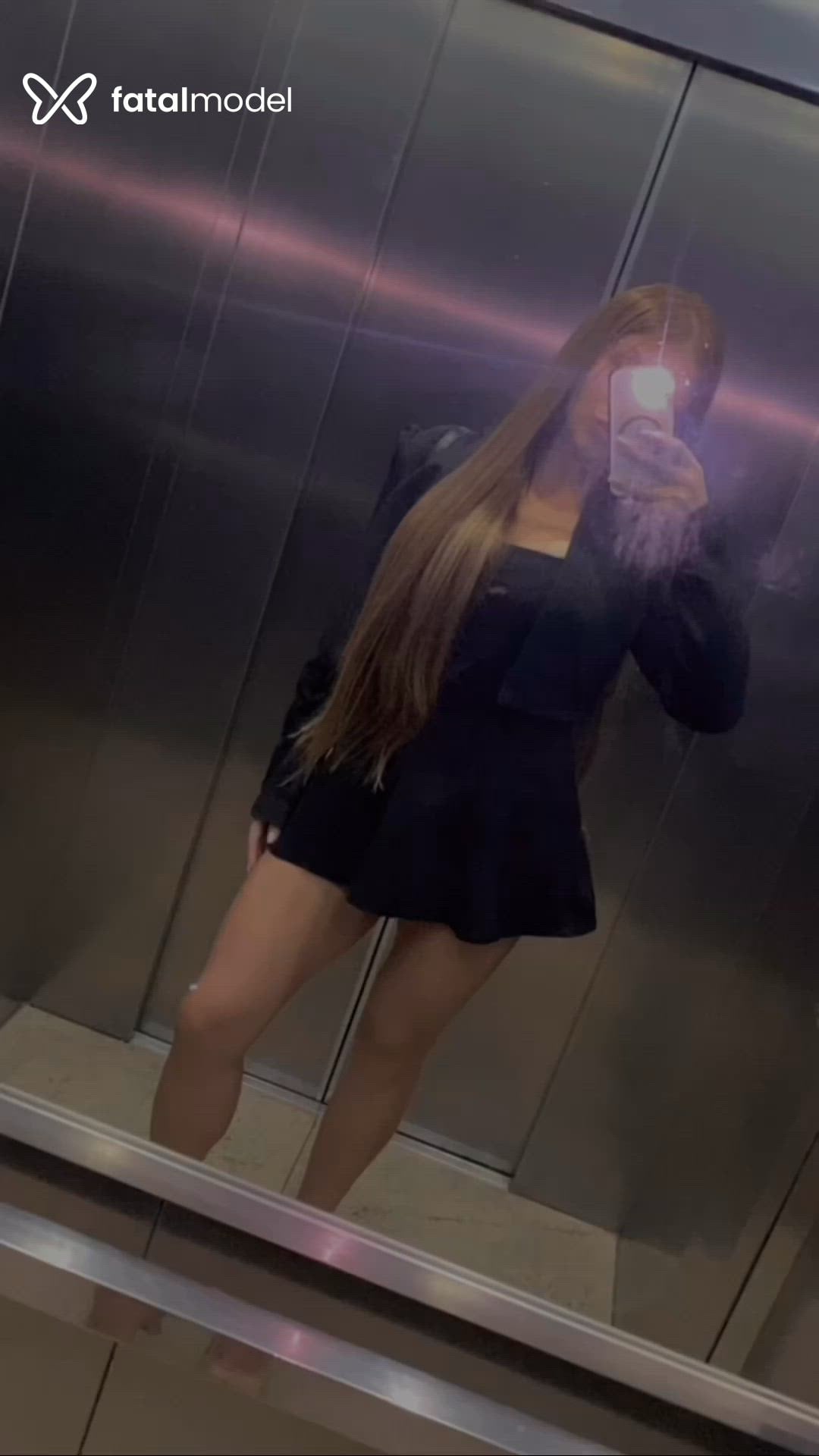 Acompanhante mulher com cabelo castanho de olhos verdes - Catherine