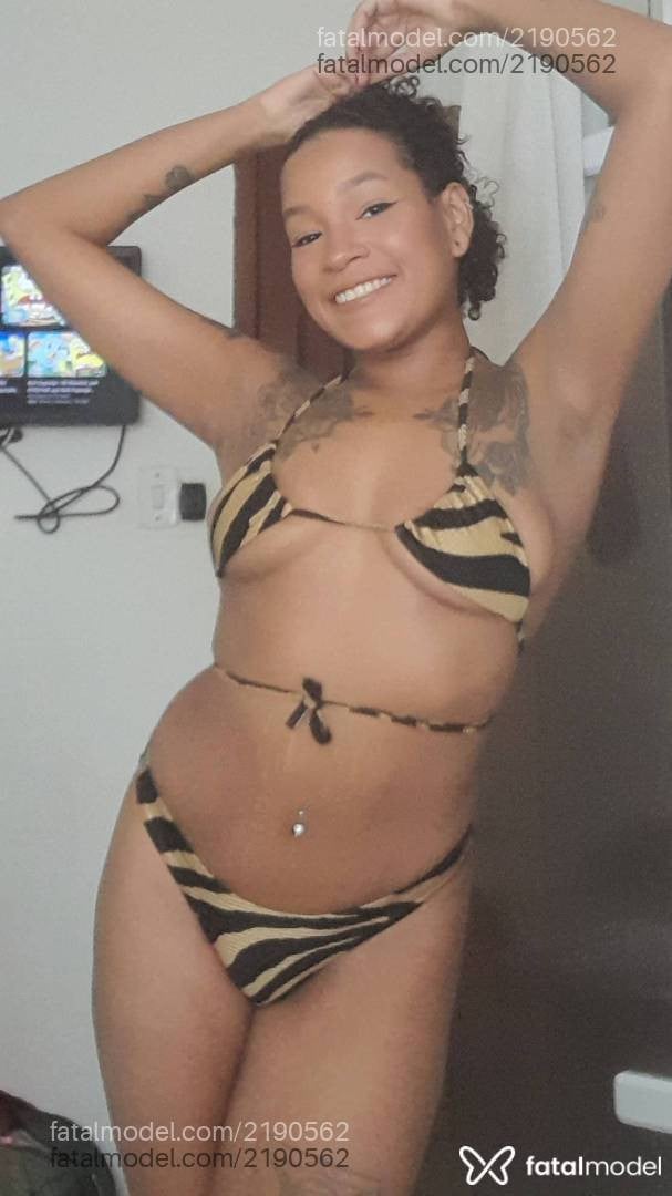 Acompanhante mulher morena (o) de olhos pretos em Barra do Piraí Acompanhante mulher morena (o) de olhos pretos em Barra do Piraí - Morena