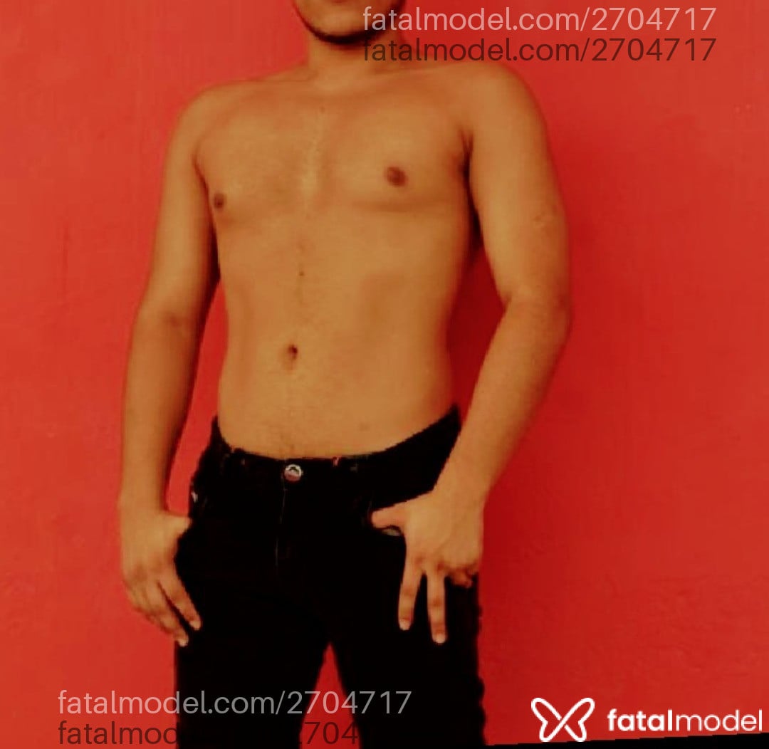 Acompanhante homem com cabelo castanho de olhos castanhos - Jassier Acompanhante homem com cabelo castanho de olhos castanhos - Jassier