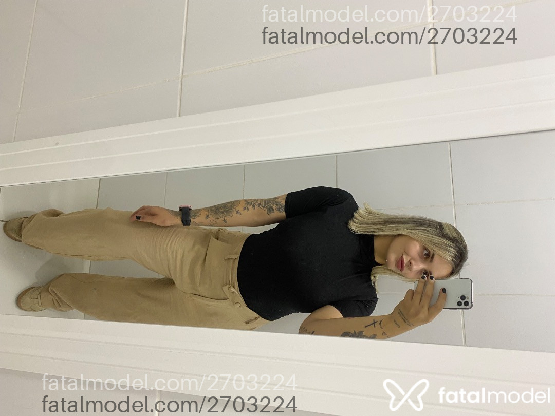 Acompanhante mulher loira (o) de olhos castanhos em São Paulo - Gabriela Sanches