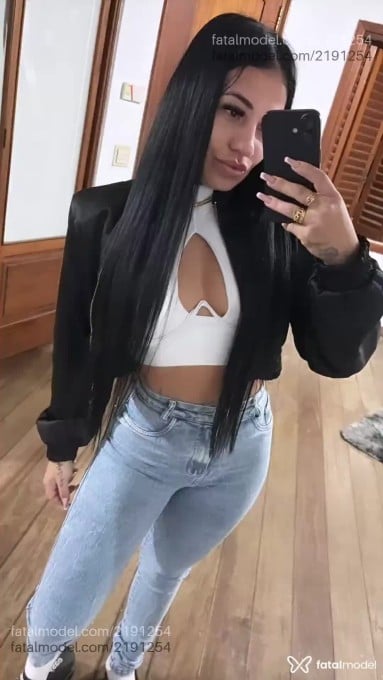 Acompanhante mulher morena (o) de olhos castanhos em Capão da Canoa Acompanhante mulher morena (o) de olhos castanhos em Capão da Canoa - Pérola
