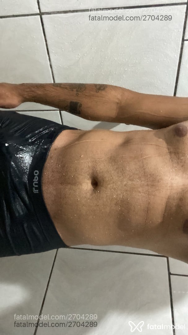 Acompanhante homem com cabelo castanho de olhos castanhos em Curitiba - Marcos