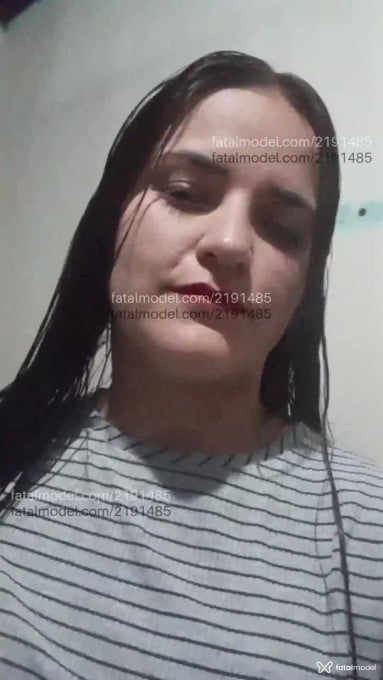 Acompanhante mulher morena (o) de olhos castanhos em Tijucas Acompanhante mulher morena (o) de olhos castanhos em Tijucas - Nari
