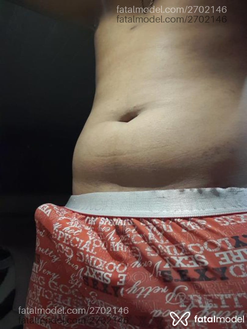 Acompanhante homem morena (o) de olhos castanhos em Balneário Camboriú - Sigilogomes
