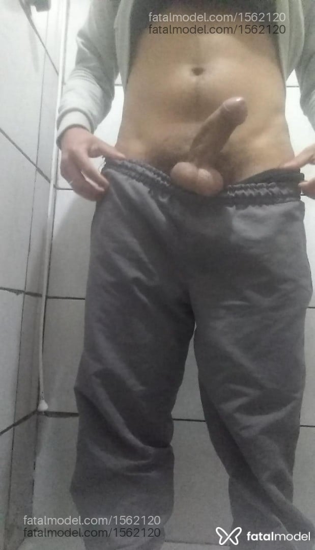 Acompanhante homem morena (o) de olhos castanhos em São Leopoldo Acompanhante homem morena (o) de olhos castanhos em São Leopoldo - Barth