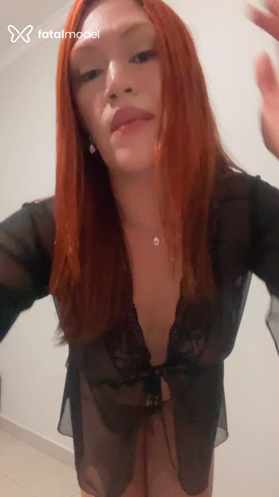Acompanhante mulher ruiva (o) de olhos mel - Barbara Mori