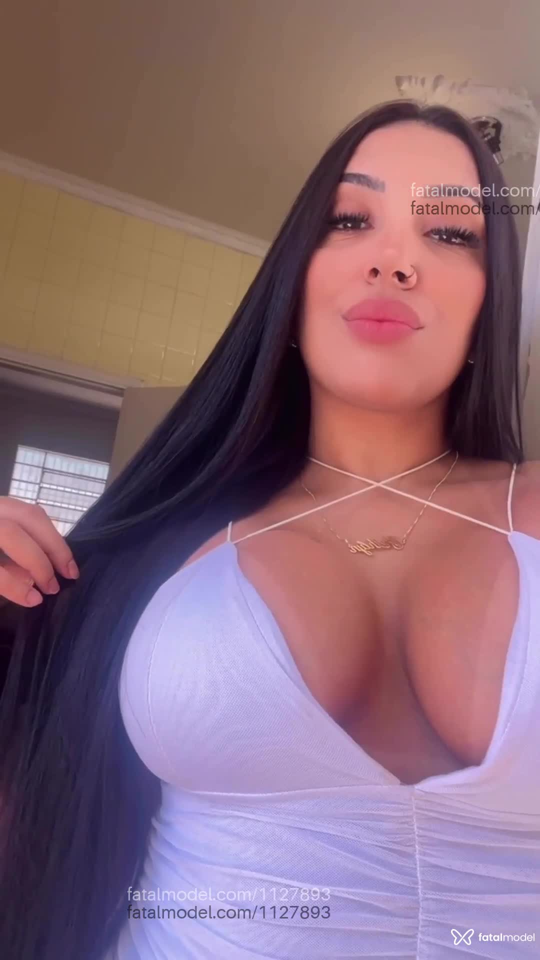 Acompanhante mulher morena (o) de olhos castanhos em Três Lagoas - Letícia Brito