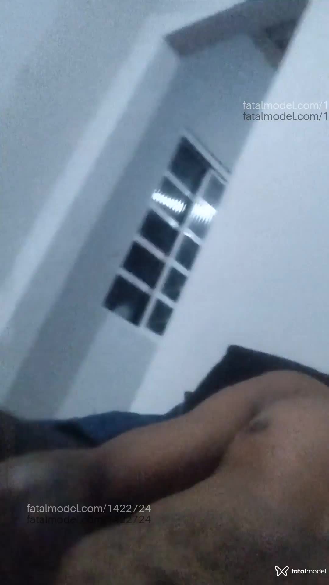 Acompanhante homem com cabelo castanho de olhos castanhos em Matozinhos Acompanhante homem com cabelo castanho de olhos castanhos em Matozinhos - Nego nego
