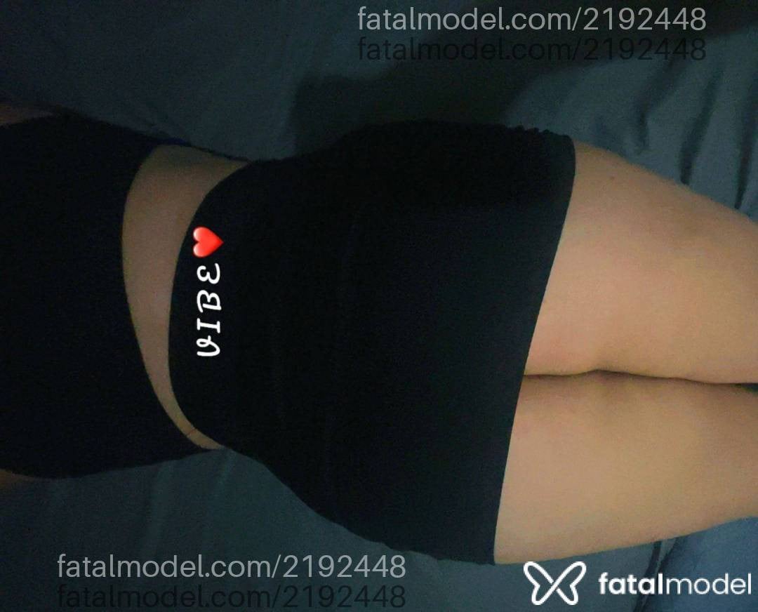 Acompanhante mulher com cabelo castanho de olhos pretos em Cascavel - Vivi