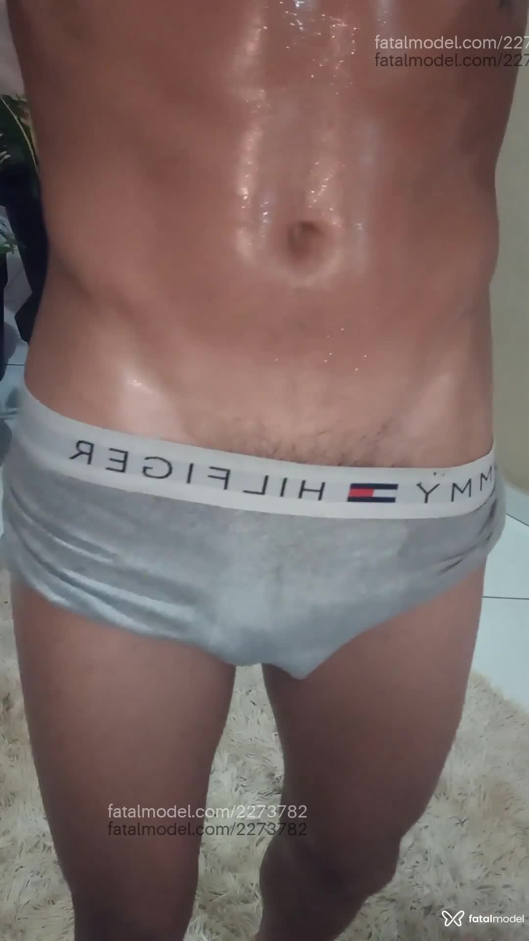 Acompanhante homem morena (o) de olhos castanhos em Icó Acompanhante homem morena (o) de olhos castanhos em Icó - Italo Brasil