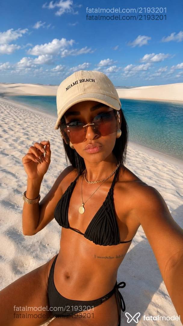 Acompanhante mulher morena (o) de olhos castanhos em São Paulo - Rafaella