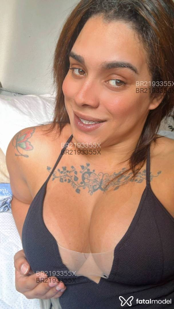Acompanhante mulher trans com cabelo castanho de olhos castanhos em São Paulo - Samantha Gabrielly