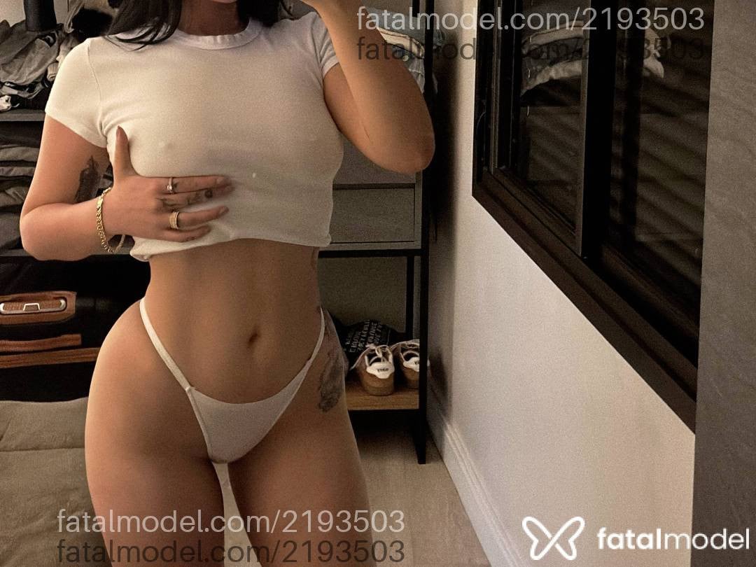 Acompanhante mulher morena (o) de olhos mel - Ju Meirelles