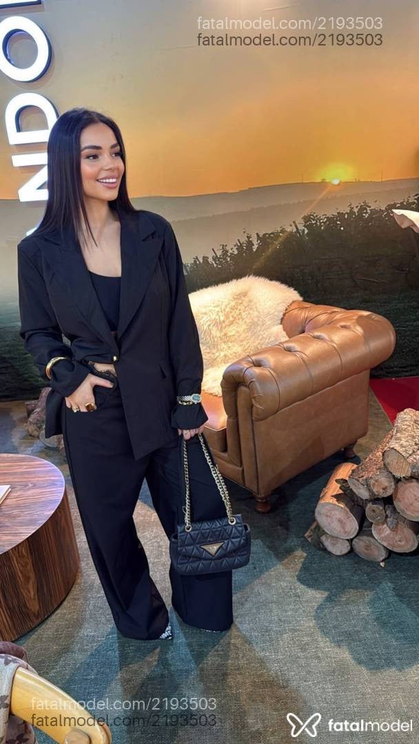 Acompanhante mulher morena (o) de olhos mel em Bento Gonçalves - Sarah Ferraz