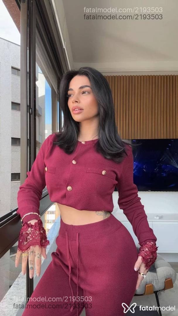 Acompanhante mulher morena (o) de olhos mel - Sarah Ferraz