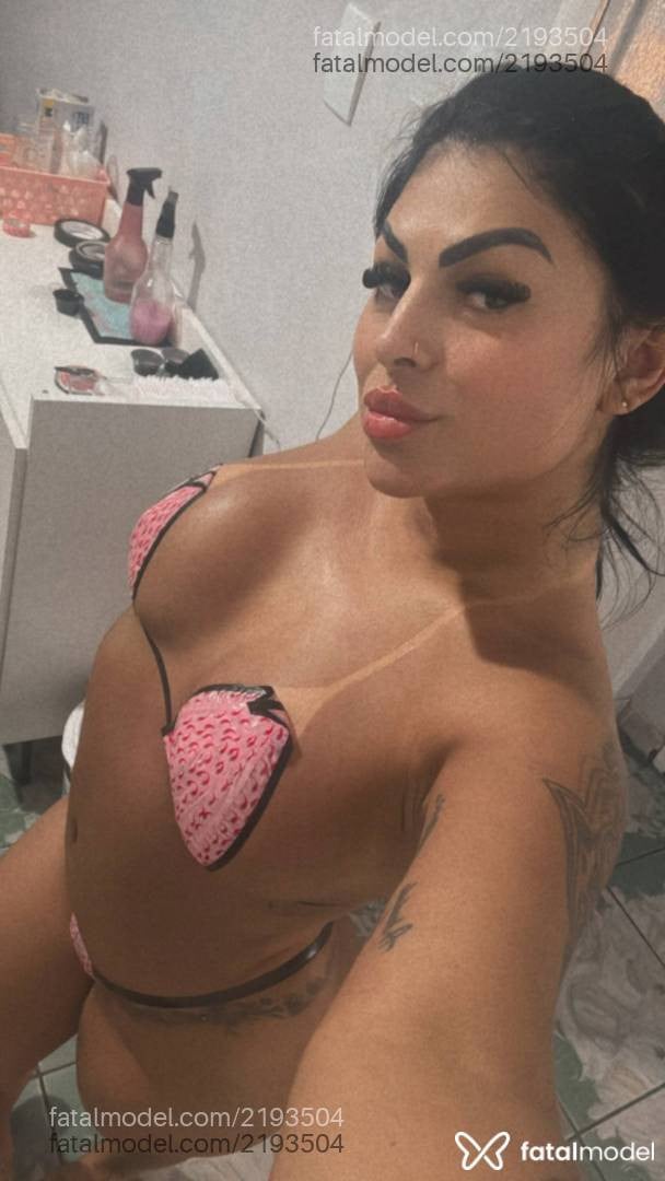 Acompanhante mulher com cabelo castanho de olhos castanhos em Pelotas - Tati Botelho