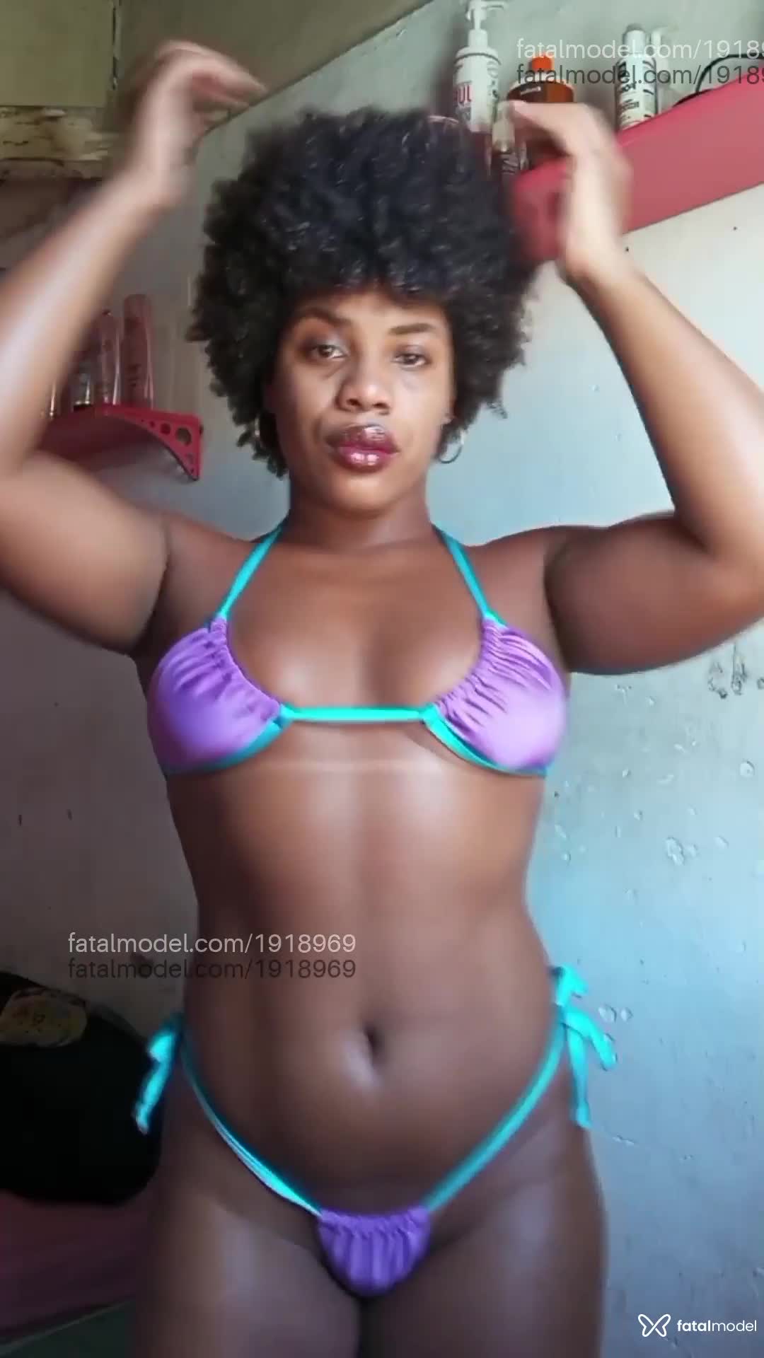 Acompanhante mulher com cabelo castanho de olhos castanhos em Rio de Janeiro - Cristine