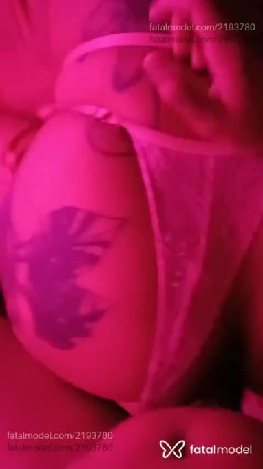 Acompanhante mulher trans morena (o) de olhos castanhos em Cruzeiro - Jenyffer Mazuk