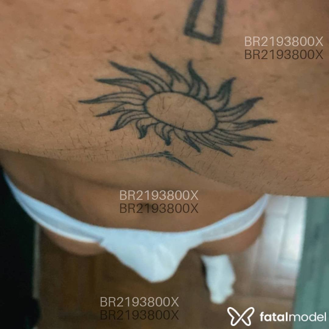Acompanhante homem morena (o) de olhos pretos em São Paulo Acompanhante homem morena (o) de olhos pretos em São Paulo - Takeuchi Andrade