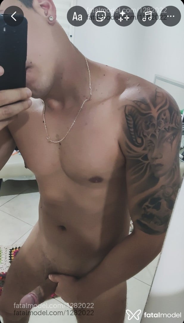 Acompanhante homem com cabelo castanho de olhos castanhos em São José do Rio Preto Acompanhante homem com cabelo castanho de olhos castanhos em São José do Rio Preto - Marcos Henrique