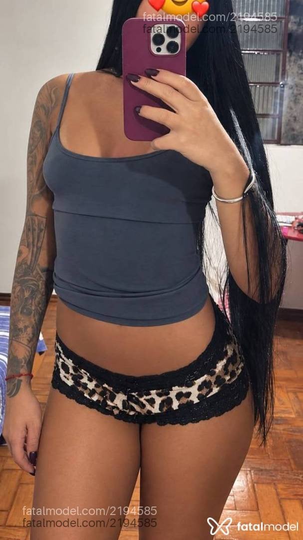 Acompanhante mulher morena (o) de olhos castanhos - Gaby