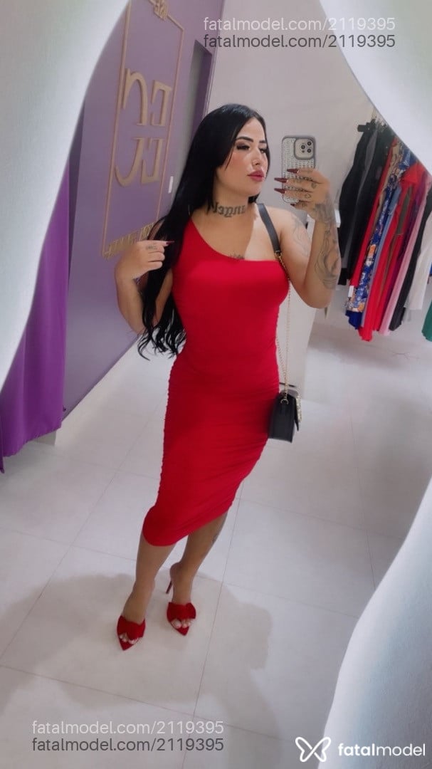 Acompanhante mulher morena (o) de olhos castanhos - Karol Silva Acompanhante mulher morena (o) de olhos castanhos - Karol Silva