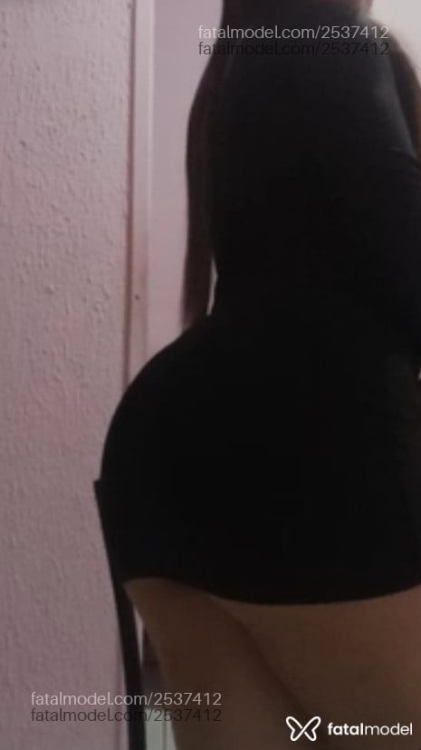 Acompanhante mulher morena (o) de olhos azuis - Britany